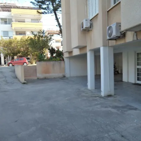 Welcome House *